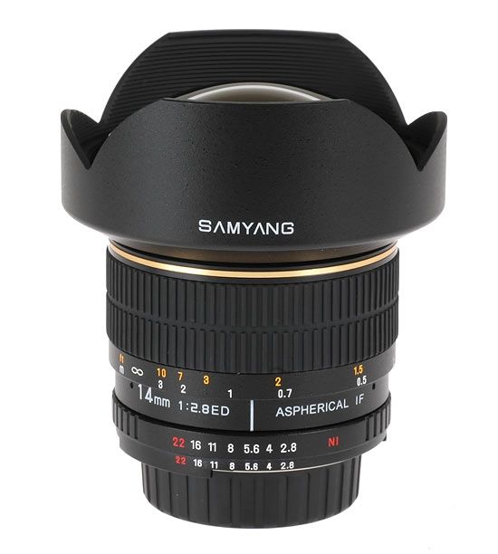 Samyang 14mm F2.8 IF ED pour Olympus FT