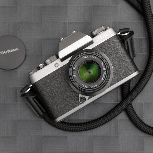 TTArtisan APS-C 35mm f/1.4 Fuji X mount Black