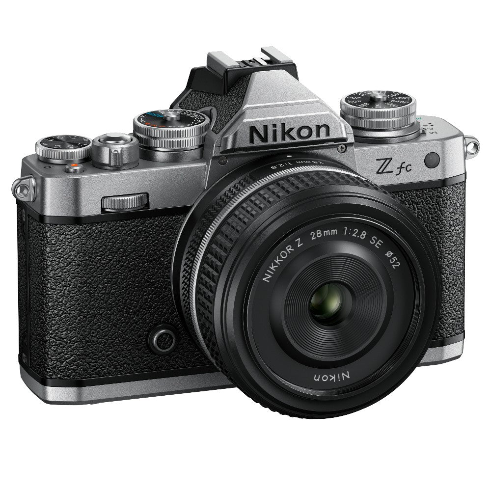 Nikon Z fc + 28 f/2.8 Spécial Edition