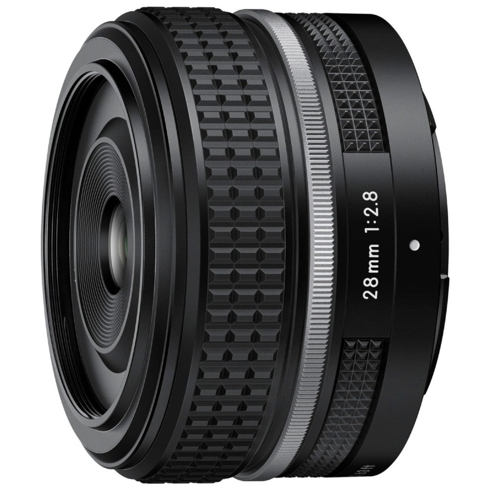 Nikon Z fc + 28 f/2.8 Spécial Edition