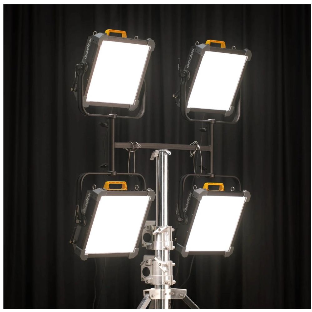Godox KNOWLED P600Bi Hard Panel Light