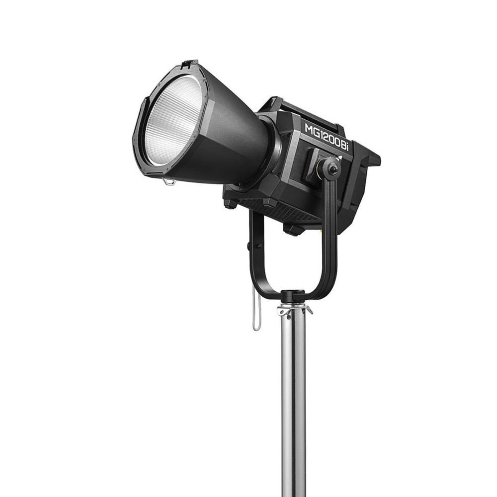 Godox MG1200Bi Bi Couleur Knowled Light Kit 1