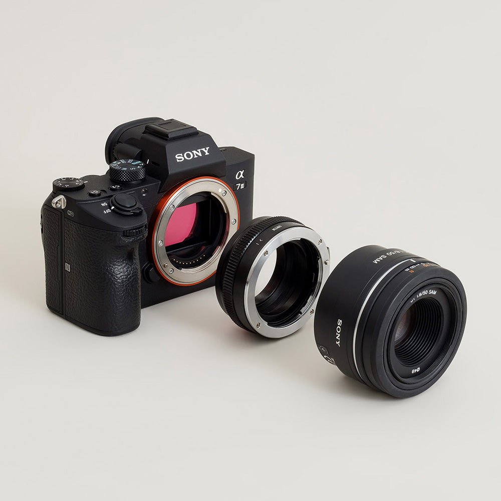 Urth Adaptateur de monture d'objectif : Compatible avec l'objectif Sony A (Minolta AF) et le boîtier de l'appareil photo Sony E