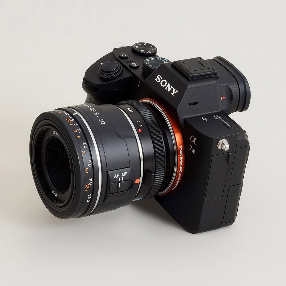 Urth Adaptateur de monture d'objectif : Compatible avec l'objectif Sony A (Minolta AF) et le boîtier de l'appareil photo Sony E