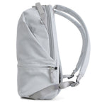 Urth Arkose 20L Backpack (Ash Grey)
