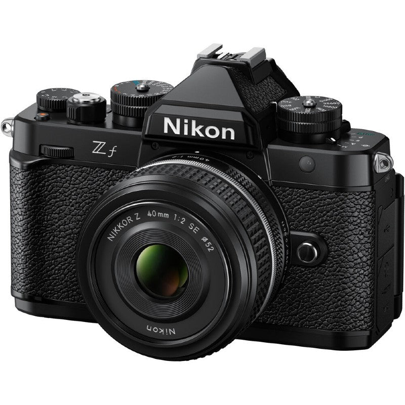 Nikon Zf + Nikon Z 40mm f/2.0 Spécial edition
