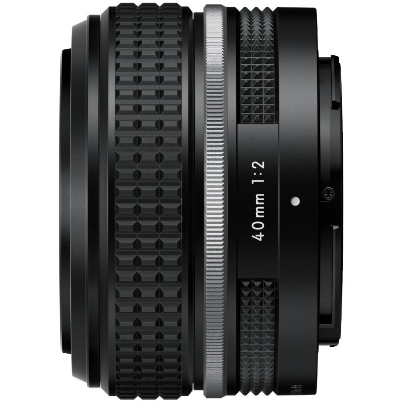 Nikon Zf + Nikon Z 40mm f/2.0 Spécial edition