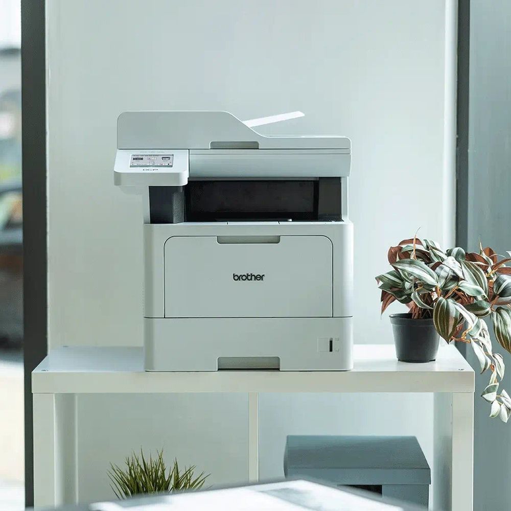 Brother DCP-L5510DW Imprimante laser professionnelle 3-en-1 noir et blanc