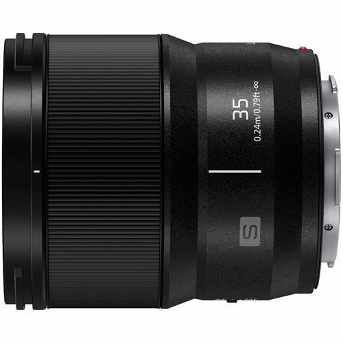 Panasonic Lumix DC-S5 IIX body + Lumix S 20-60mm f/3.5-5.6 + Lumix S 35mm f/1.8