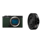 Panasonic Lumix S9 Boîtier Foncé Olive + Lumix S 26mm f/8 Mise au point manuelle