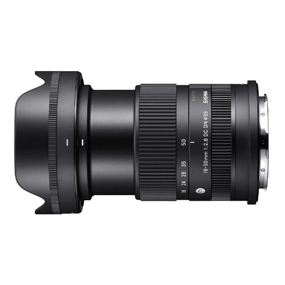Canon EOS R10 + SIGMA 18-50mm f/2.8 DC DN Canon RF Monture