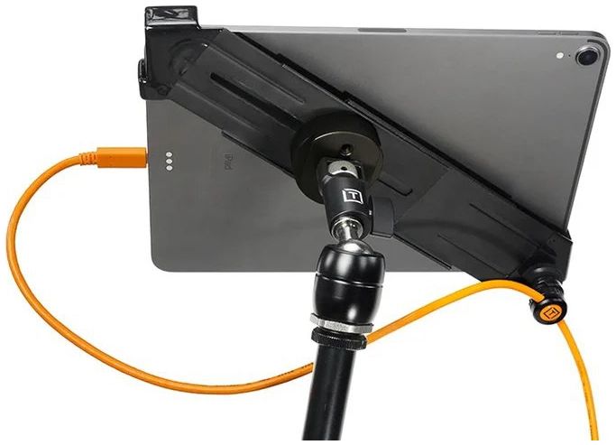Tether Tools TetherPro Optima 10G Mobile Tethering Kit, 6' (1.8m), Orange Droit, AeroTab Large ThreadMount