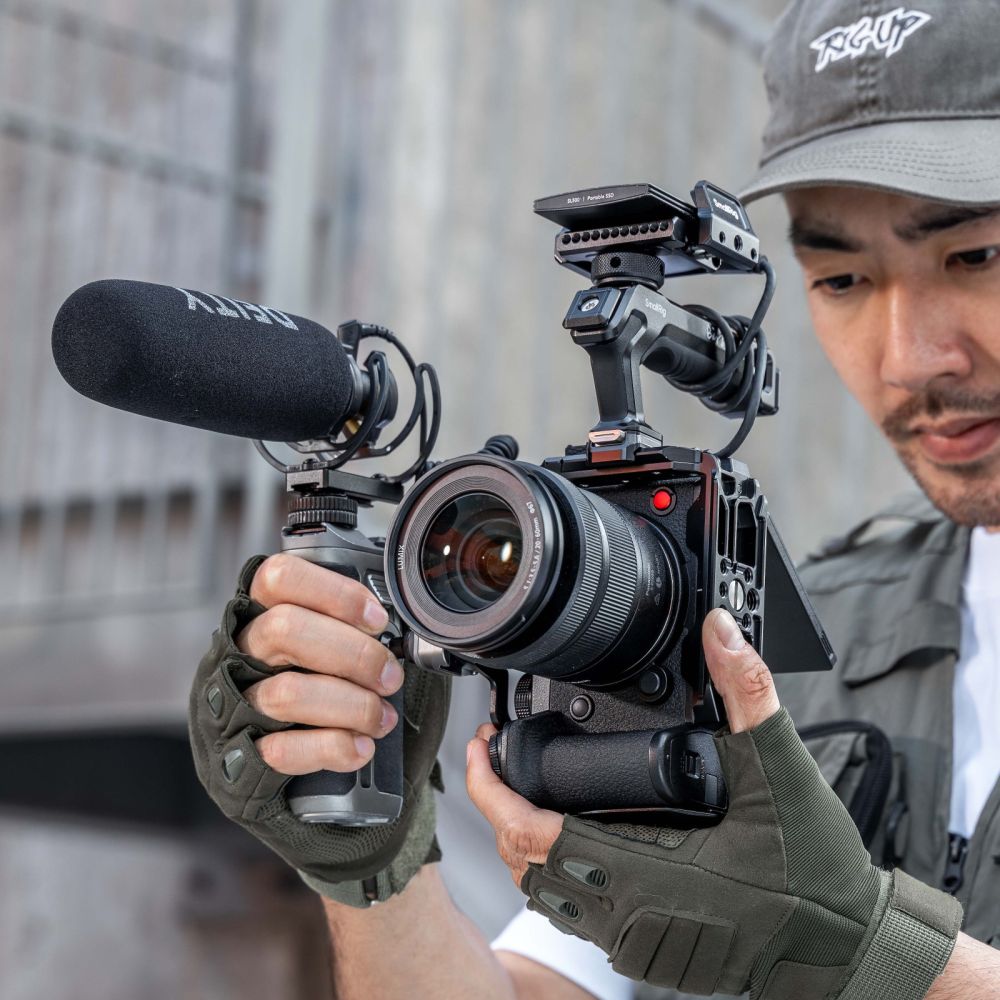 SmallRig 4902 Cage pour Panasonic LUMIX S1R II / S5 II / S5 IIX / G9 II