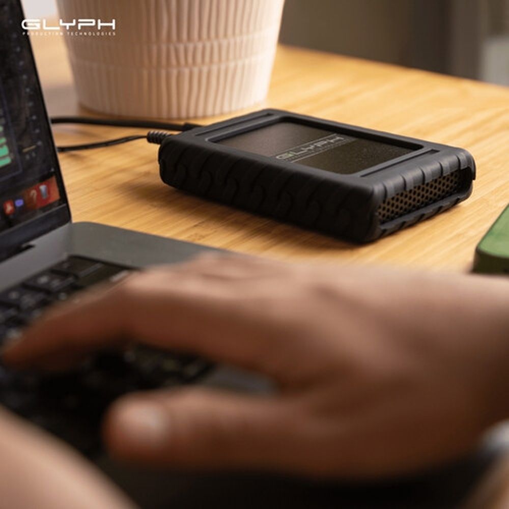 Glyph Blackbox Plus SSD U.2 15.36TB PRO, USB-C(3.2, Gen2), alimentation externe
