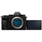 Panasonic LUMIX S5D Mirrorless camera + S 24-60mm f/2.8 L-mount