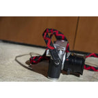 Artisan & Artist ACAM 318 Sazanami Bracelet en soie noir/rouge