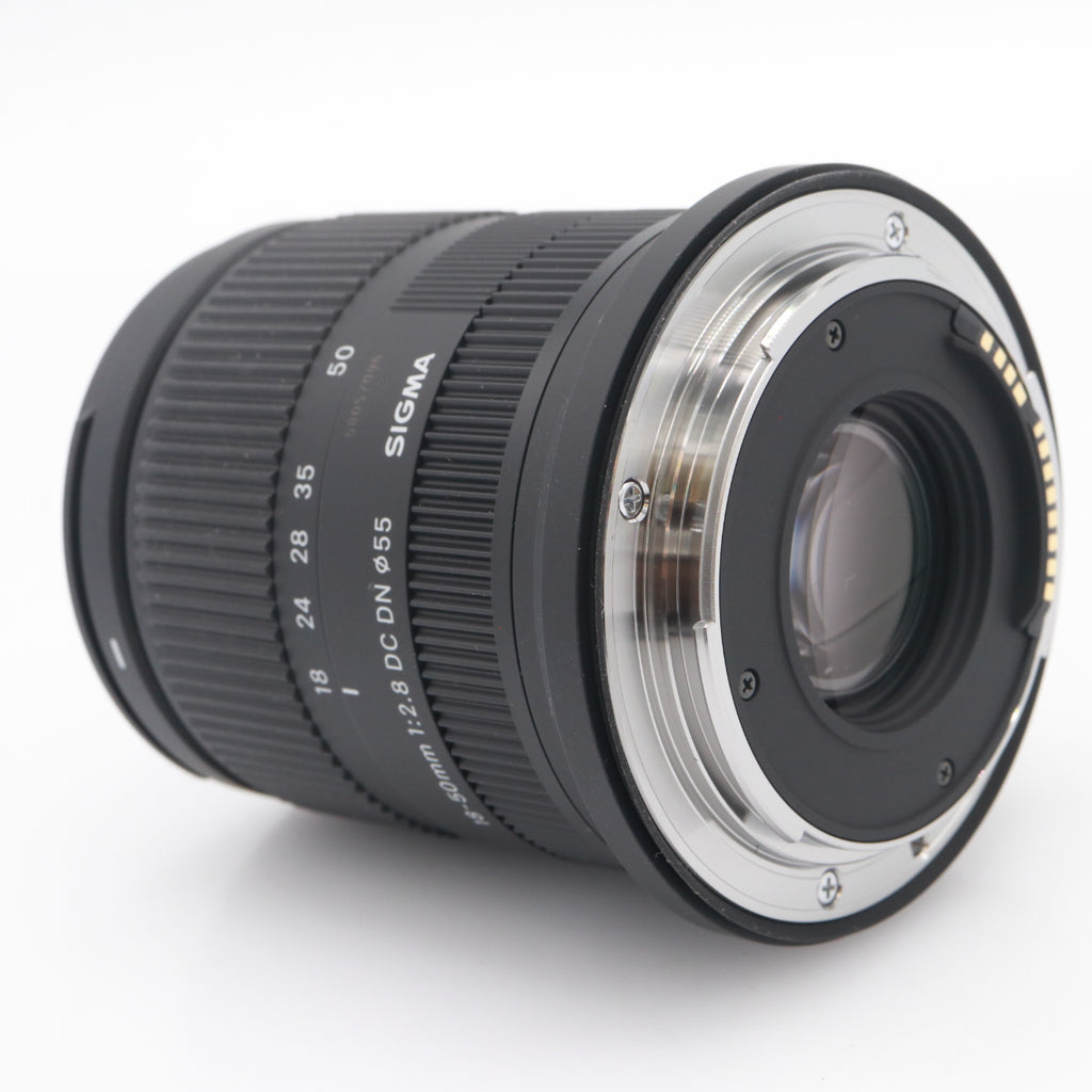 Sigma 18-50mm F/2.8 DC DN Contemporary Canon RF-S used