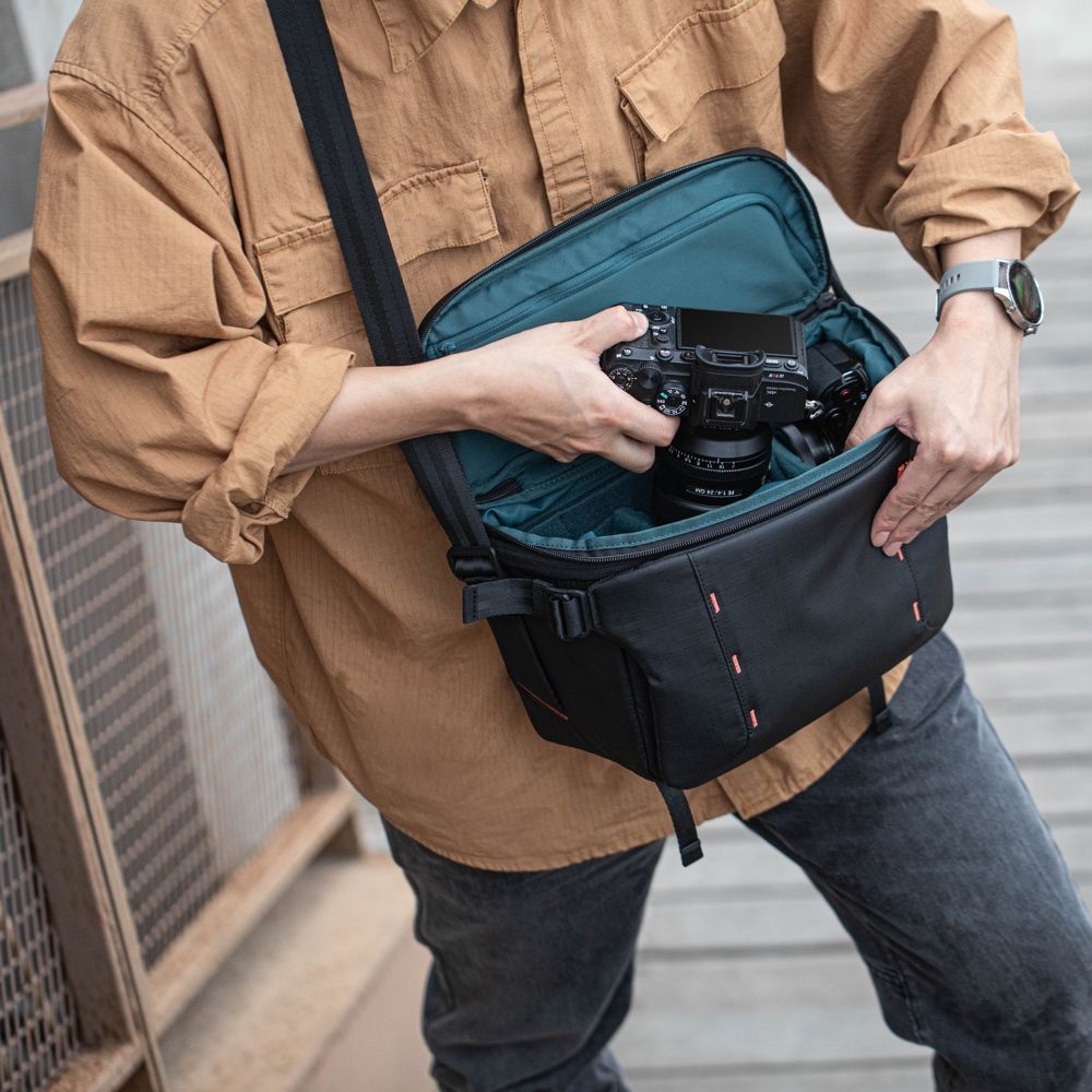 Sac à dos PGYTech OneMo Sling 11 L (noir cosmique)