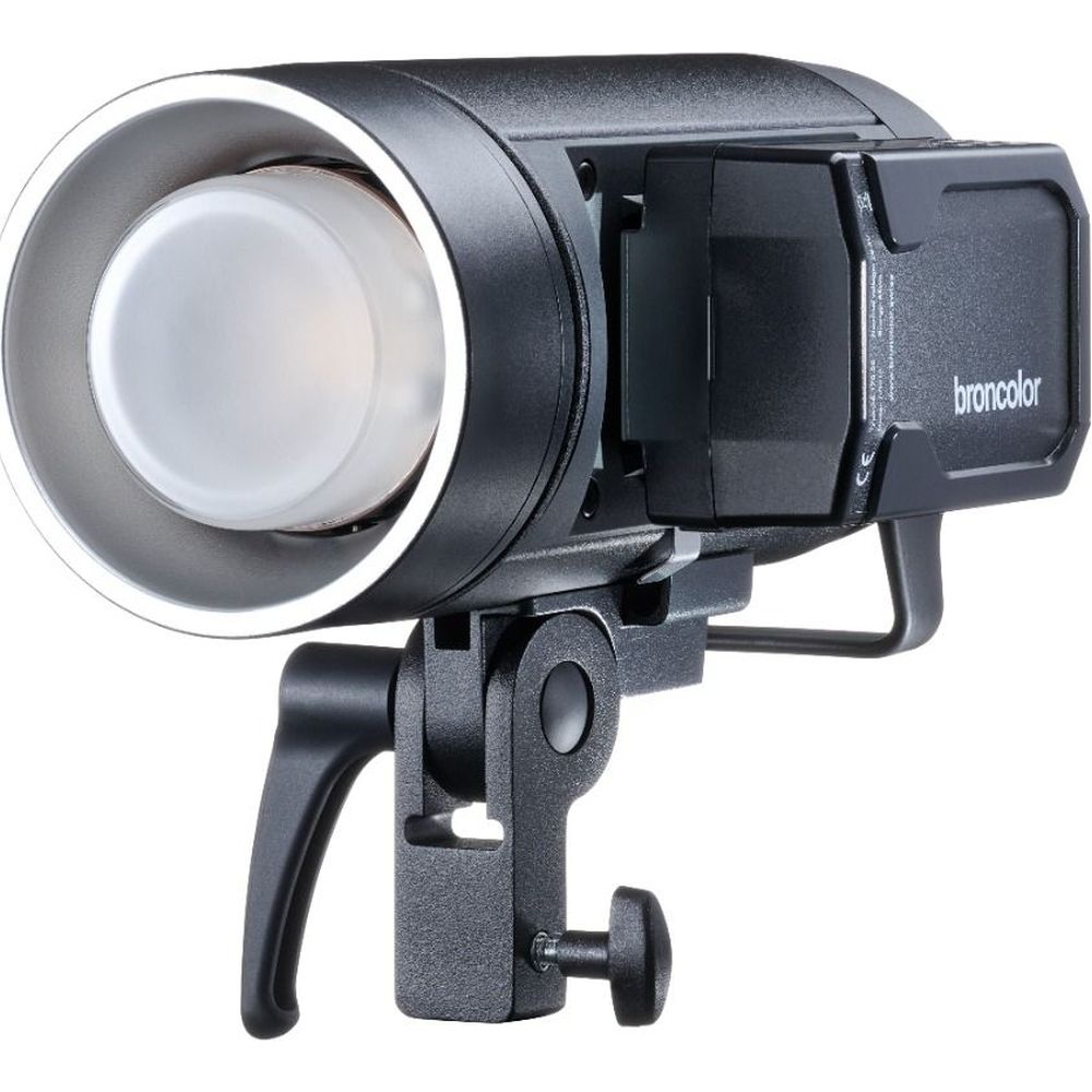 Broncolor Pro Kit with 3 Stelos 800L