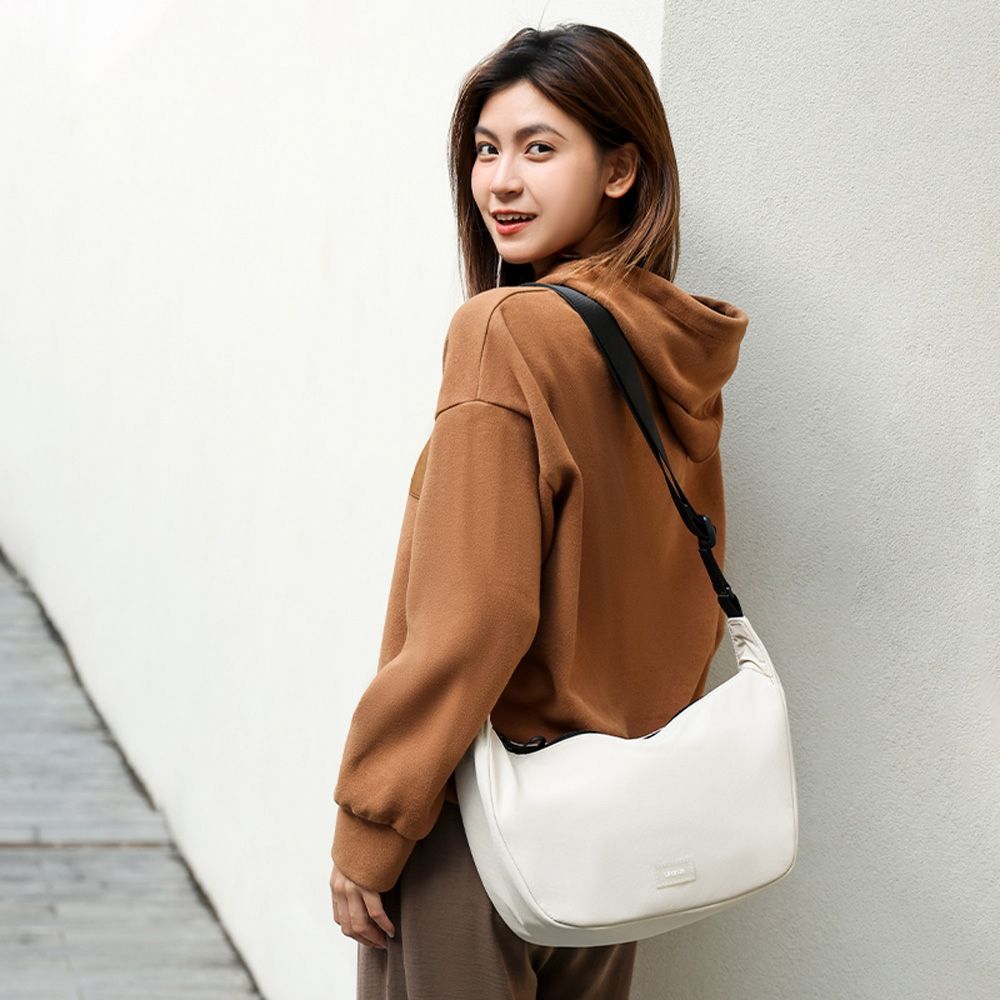 Ulanzi HMN1 Crossbody Bag - light gray