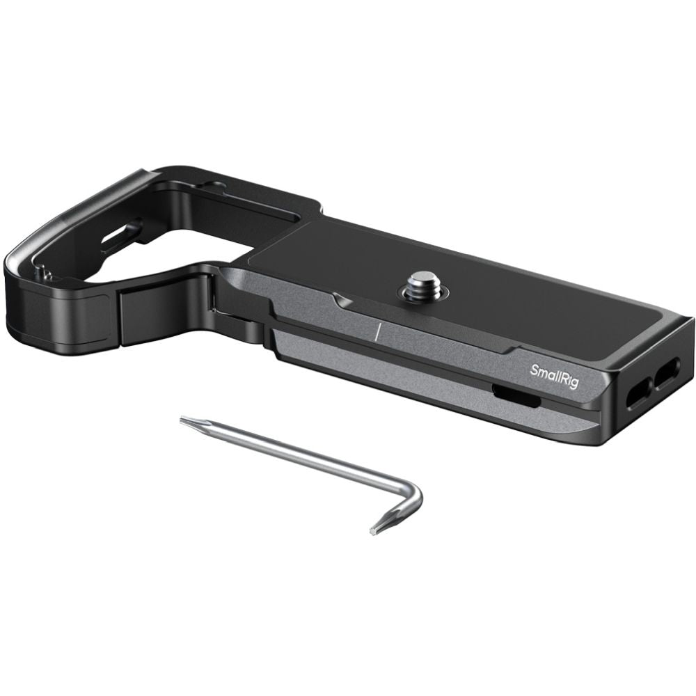 Plaque de base SmallRig 6033 avec emplacement pour AirTag pour Sony Alpha 7 V / 7R V / 7 IV