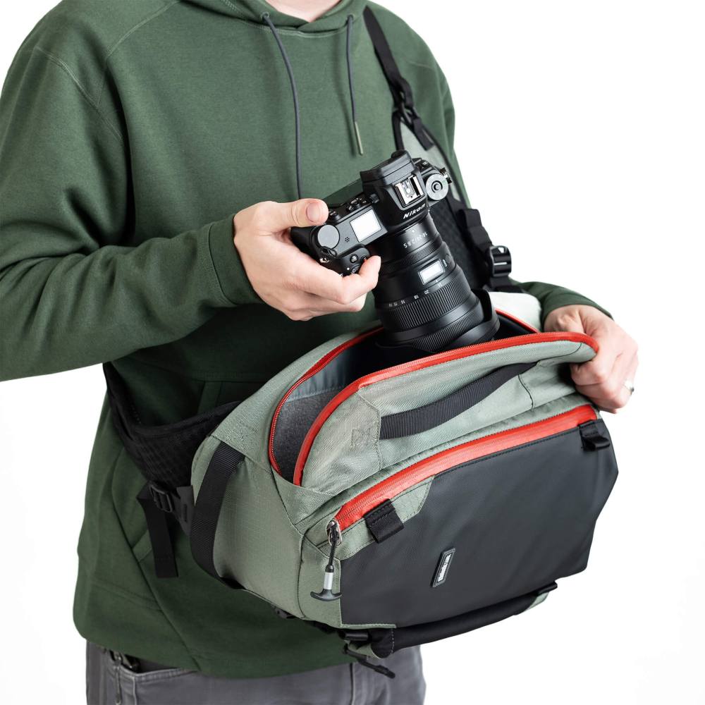 Think Tank PhotoCross 14L Sling bag - Desert Sage