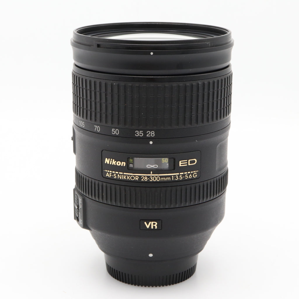 Nikon AF-S 28-300mm f/3.5-5.6G ED VR used