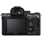 Sony A7 III + FE 28–70mm f/3.5–5.6 OSS II