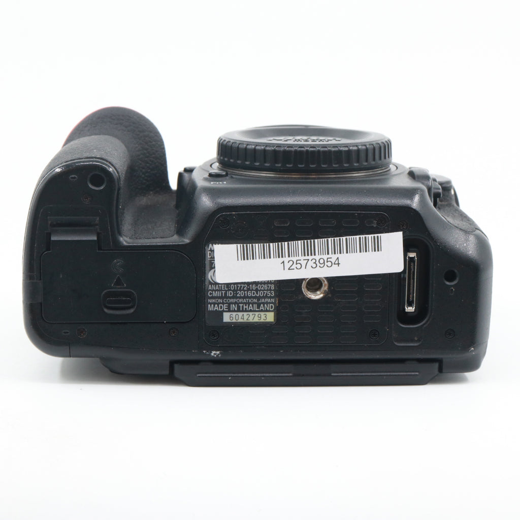 Nikon D500 body used