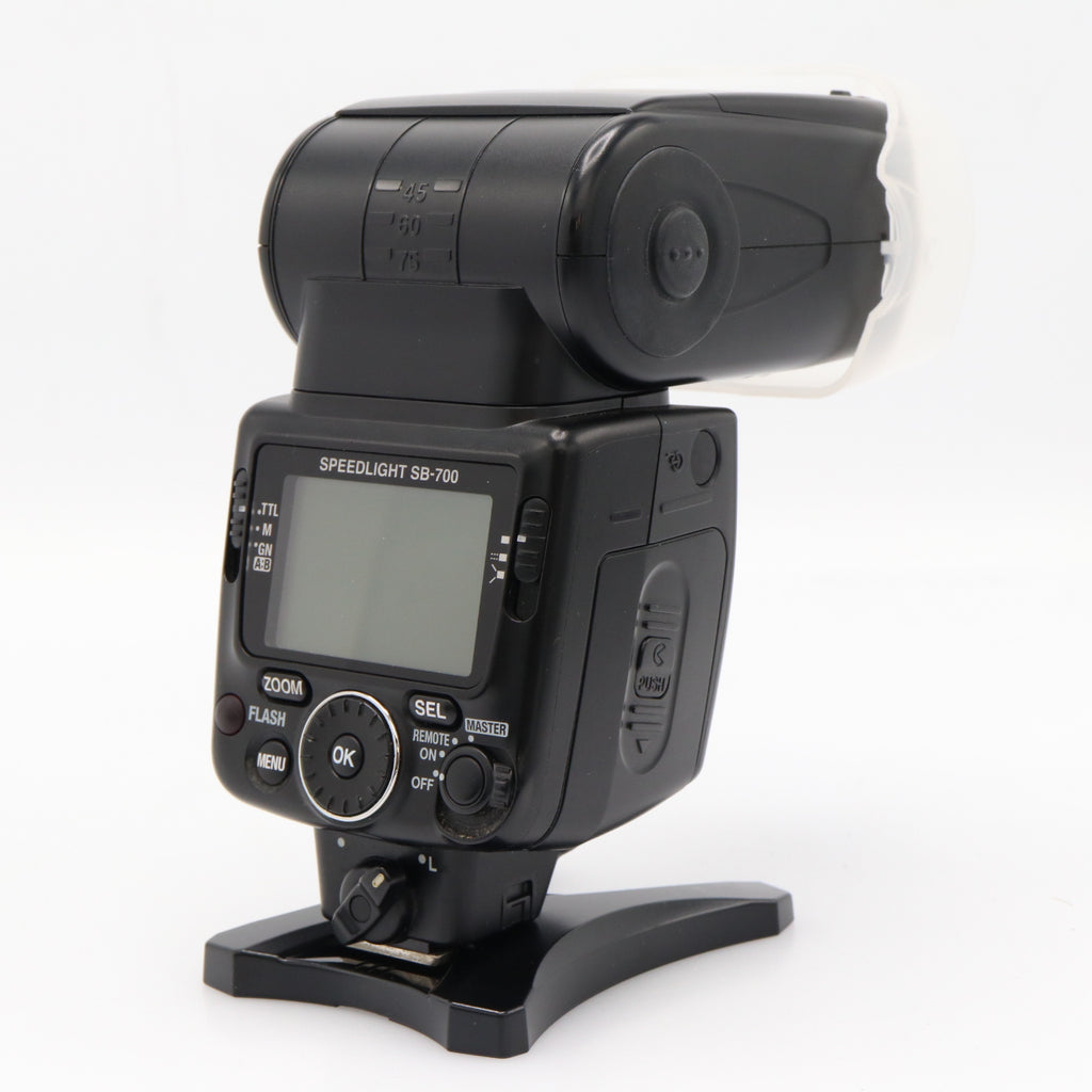 Nikon Speedlight SB-700 used
