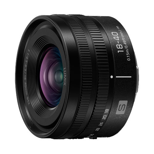 Panasonic Lumix S9 Titanium Black + Lumix S 18-40mm f/4.5-6.3