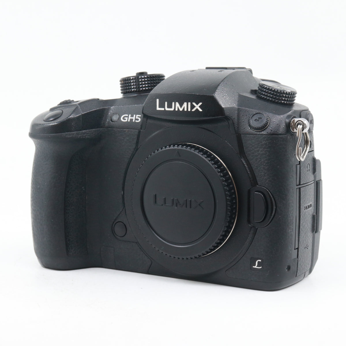 Panasonic Lumix DMC-GH5 body used