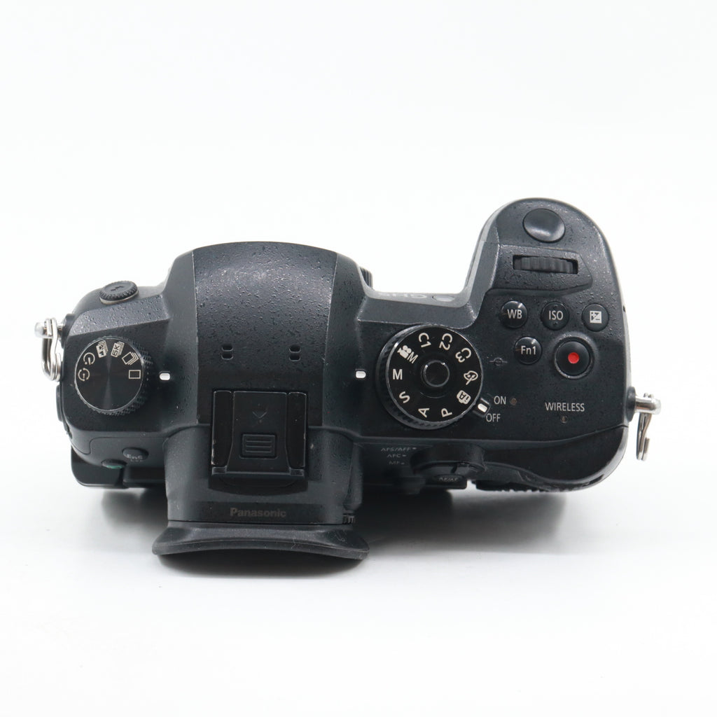 Panasonic Lumix DMC-GH5 body used