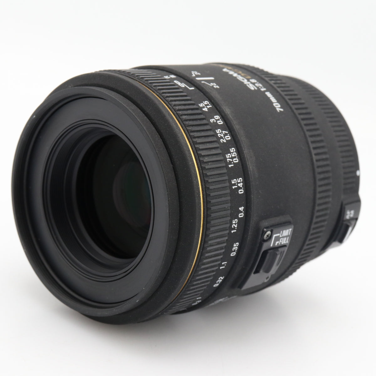 Sigma 70mm f/2.8 EX DG Macro Canon used