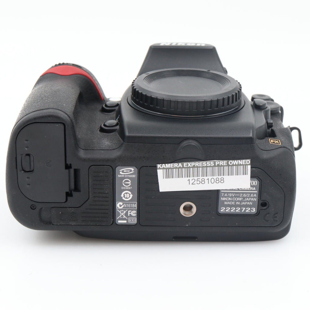 Nikon D700 body used
