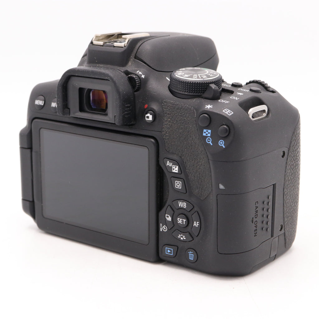 Canon EOS 750D body used
