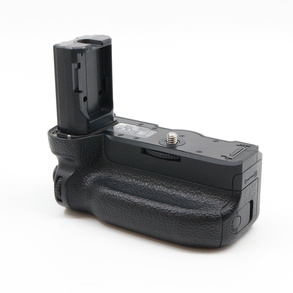 Sony VG-C3EM vertical batterygrip used
