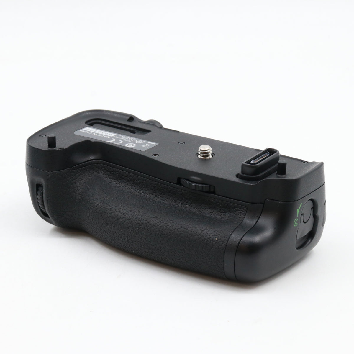 Nikon MB-D16 batterygrip used