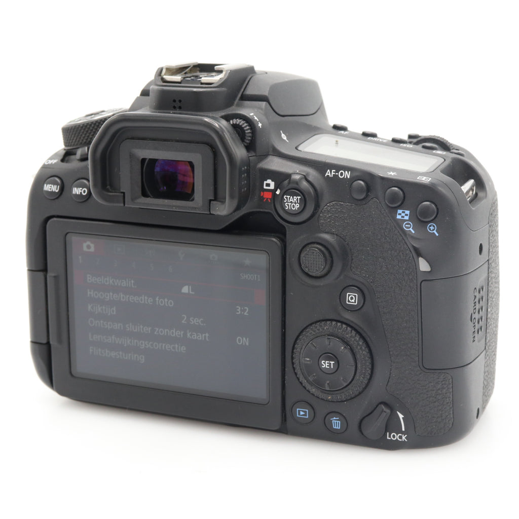 Canon EOS 90D body used