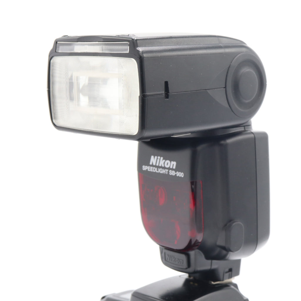 Nikon Speedlight SB-900 used