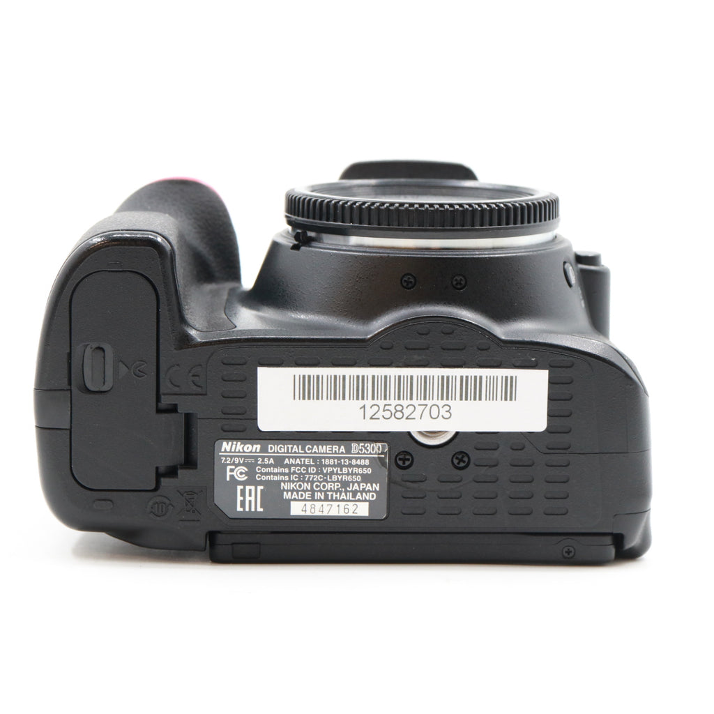 Nikon D5300 body used