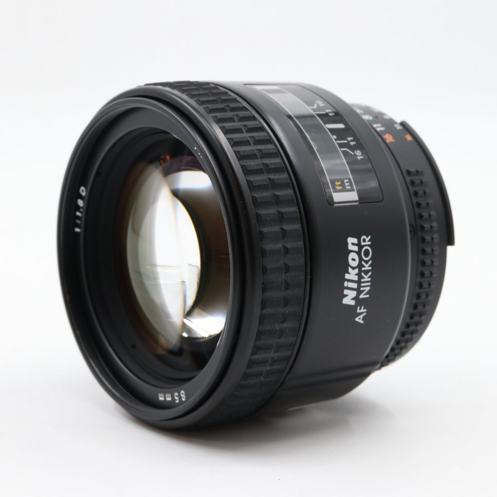 Nikon AF 85mm f/1.8 D used