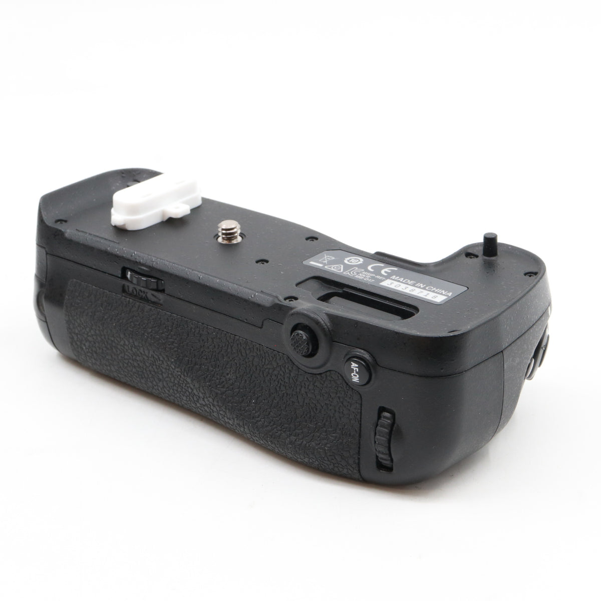 Nikon MB-D17 batterygrip used