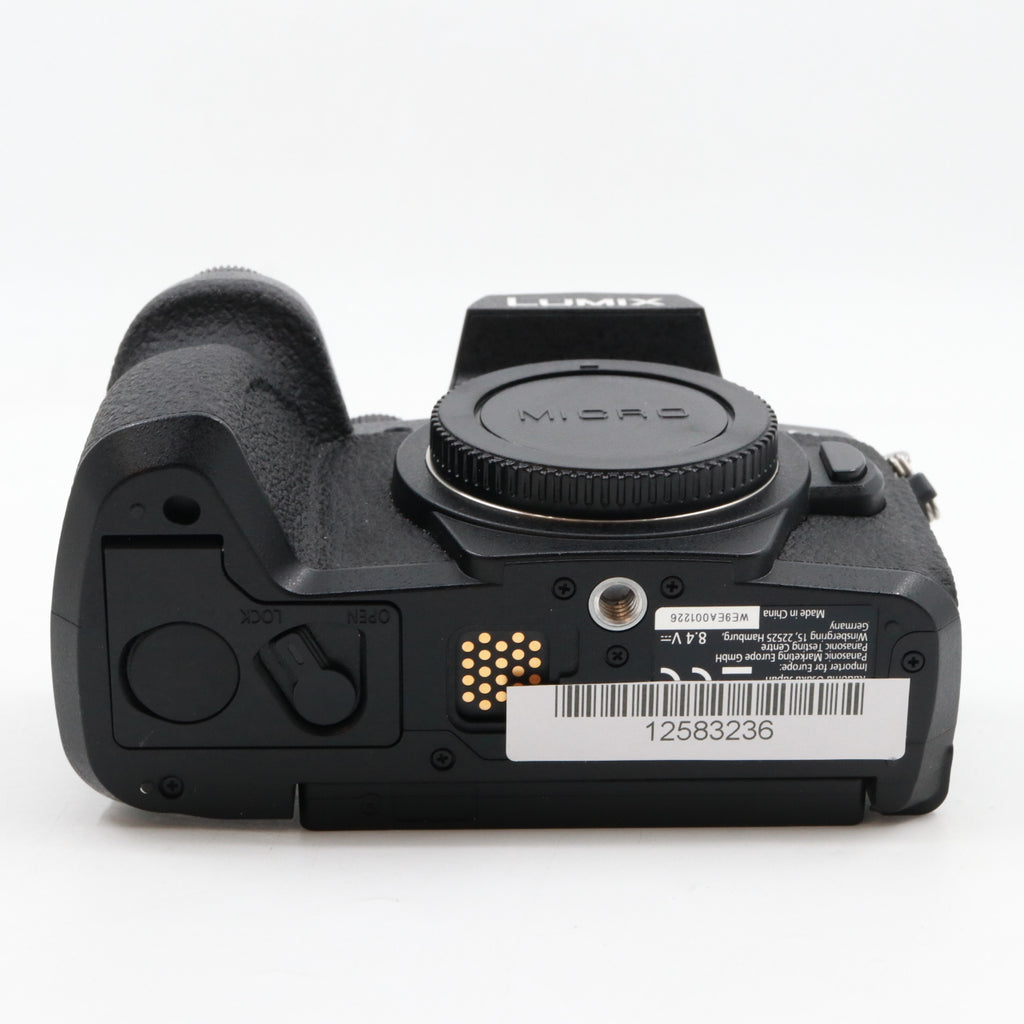 Panasonic Lumix DC-G90 body used