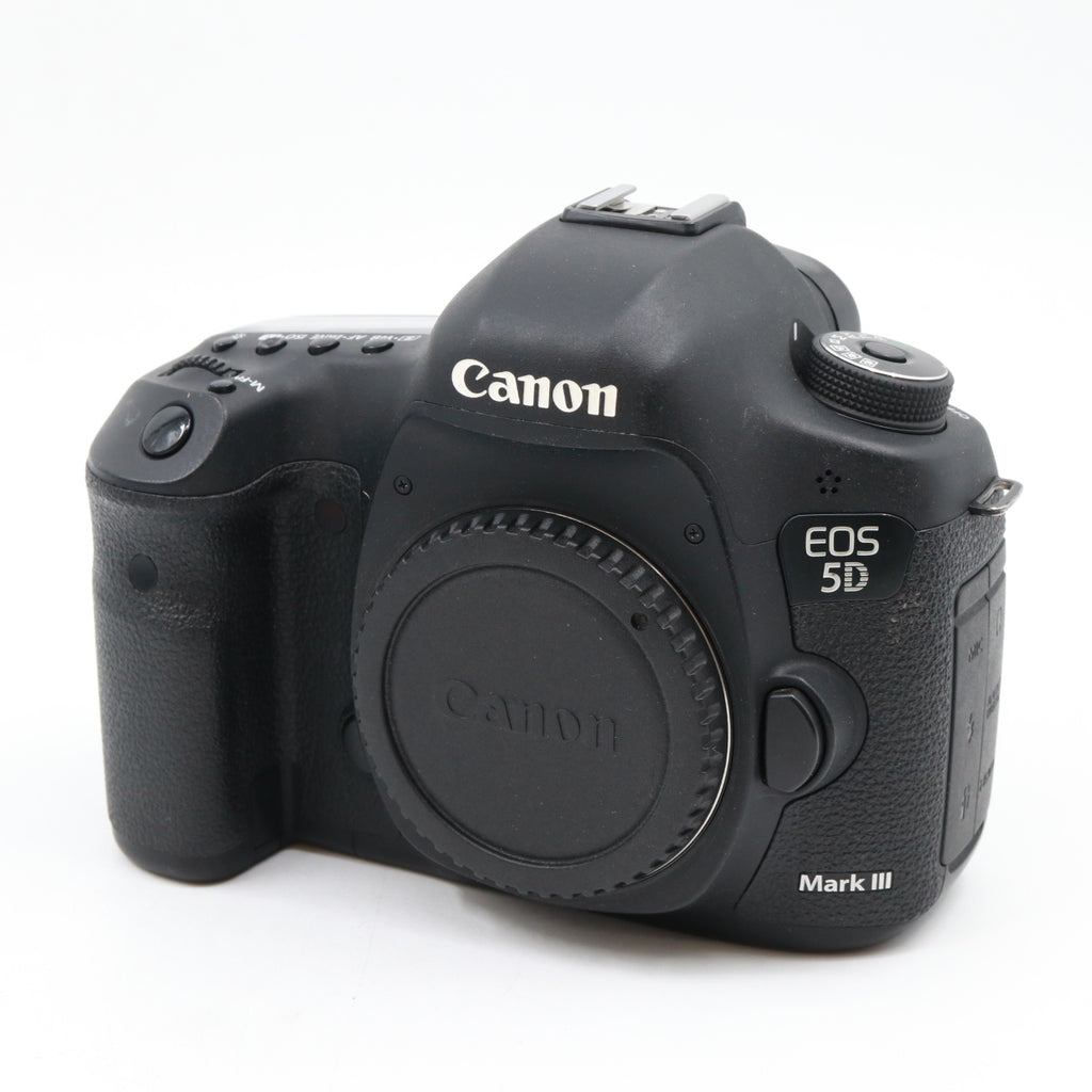 Canon EOS 5D mark III body used