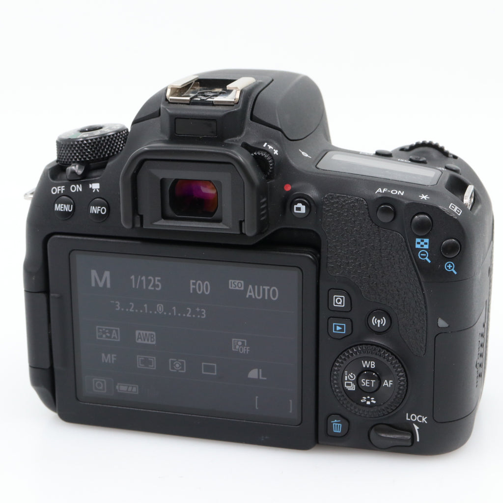 Canon EOS 77D body used
