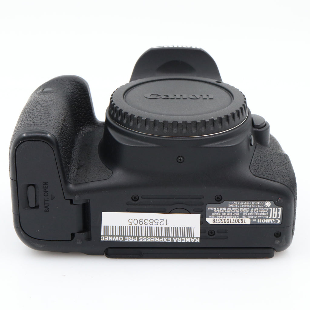 Canon EOS 77D body used