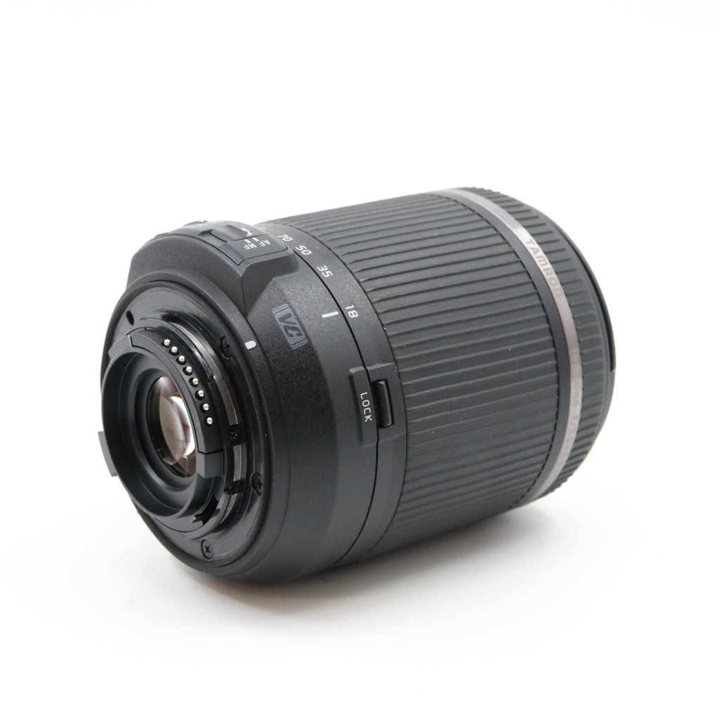 Tamron 18-200mm f/3.5-6.3 Di II VC Nikon used