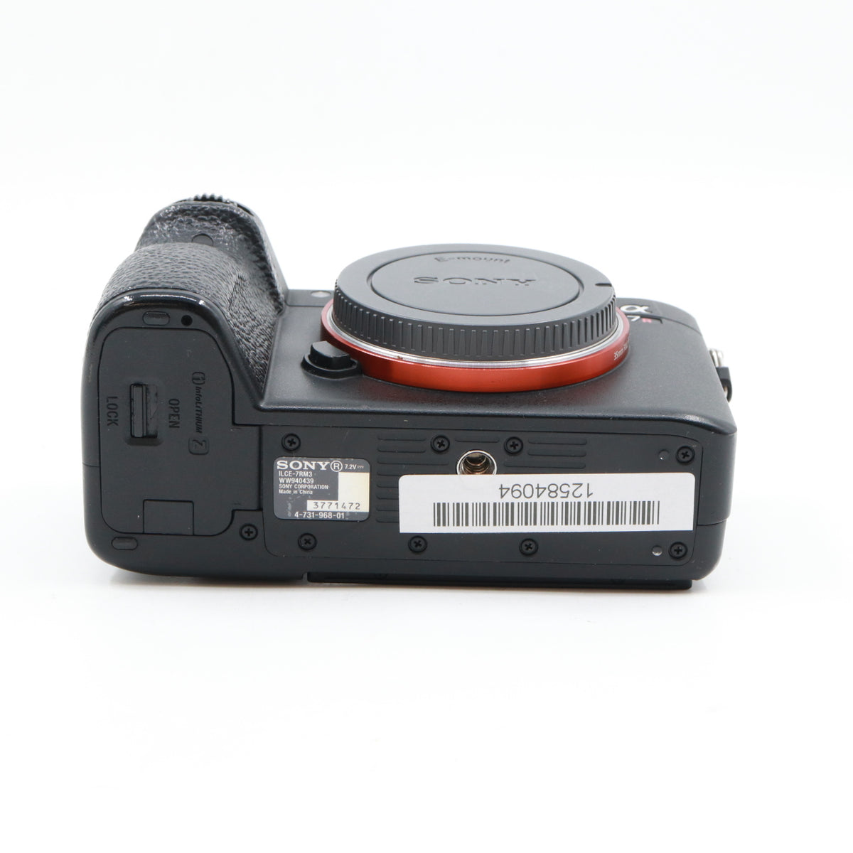 Sony A7R III body used