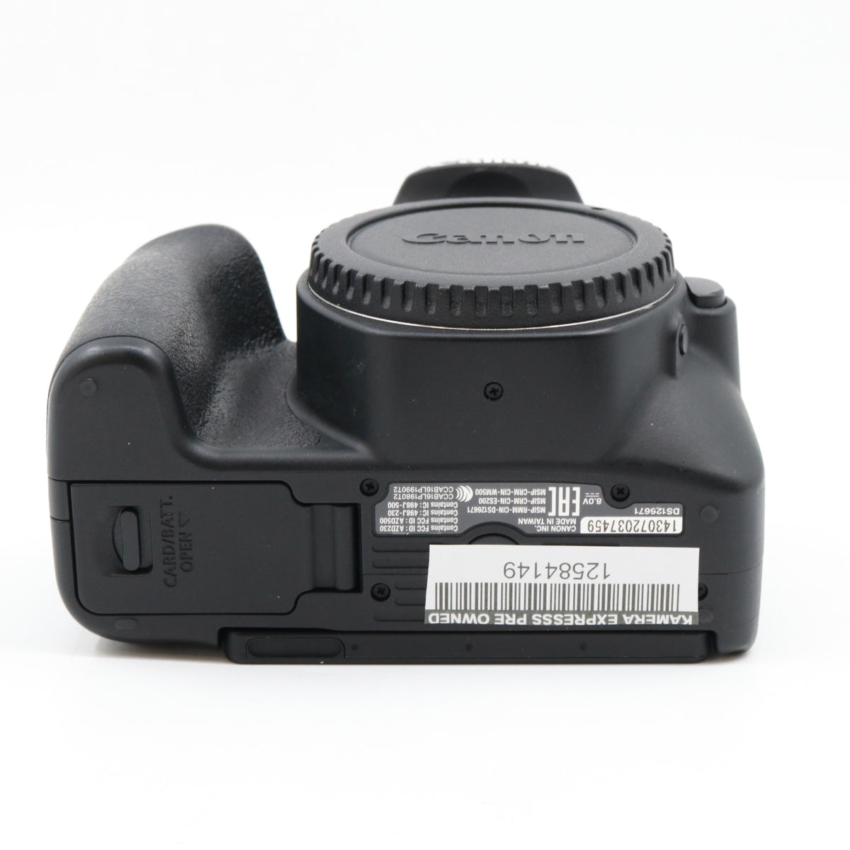 Canon EOS 200D body used